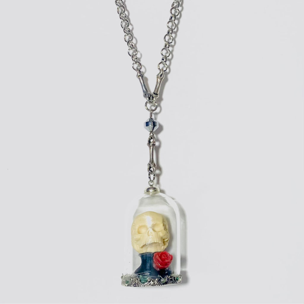 Cloche Vertex Skull Necklace