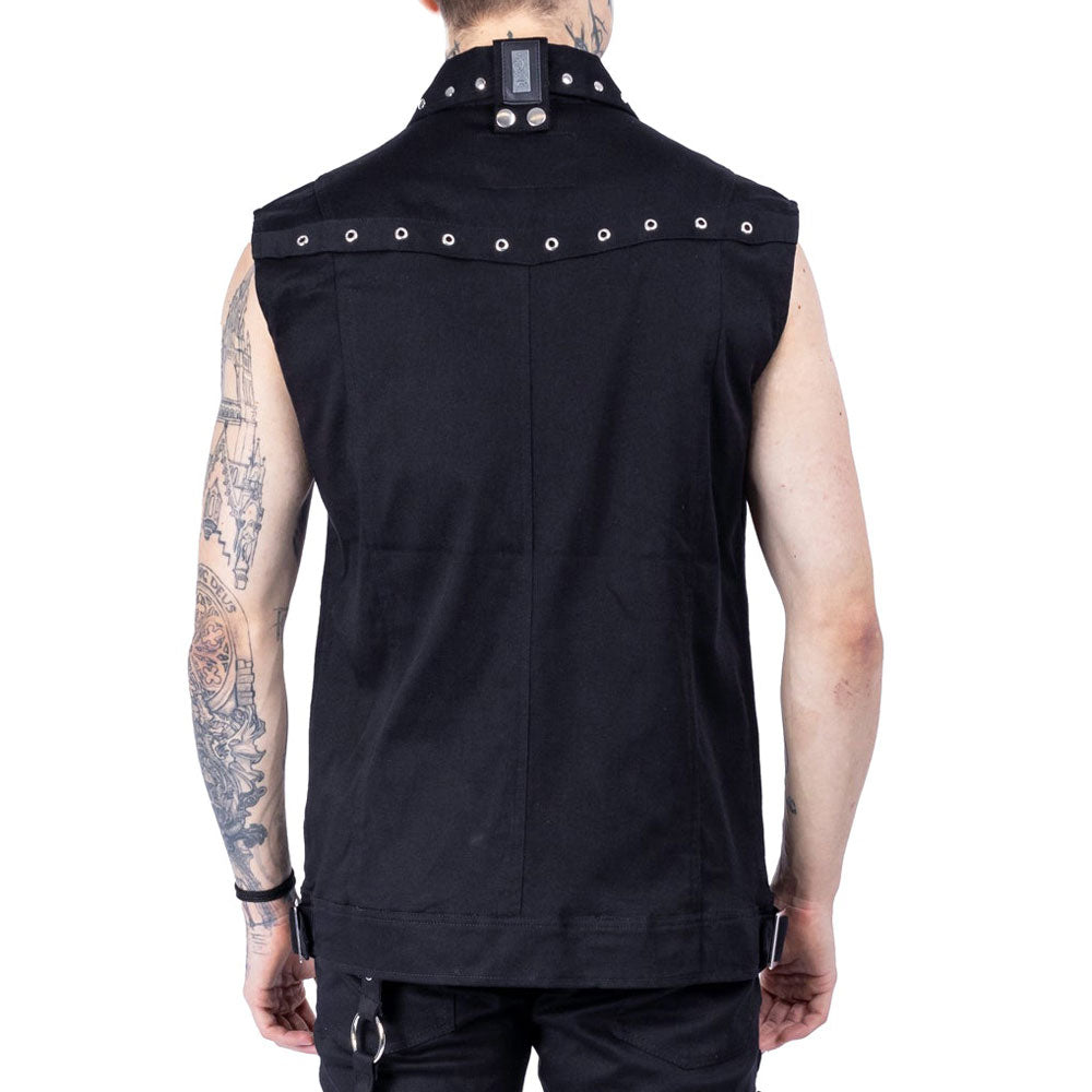 Isaias Vest