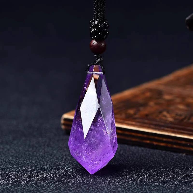 Amatista Tear Necklace