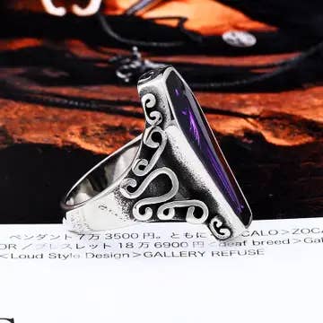 Vampire’s Rule Slumber Coffin Ring