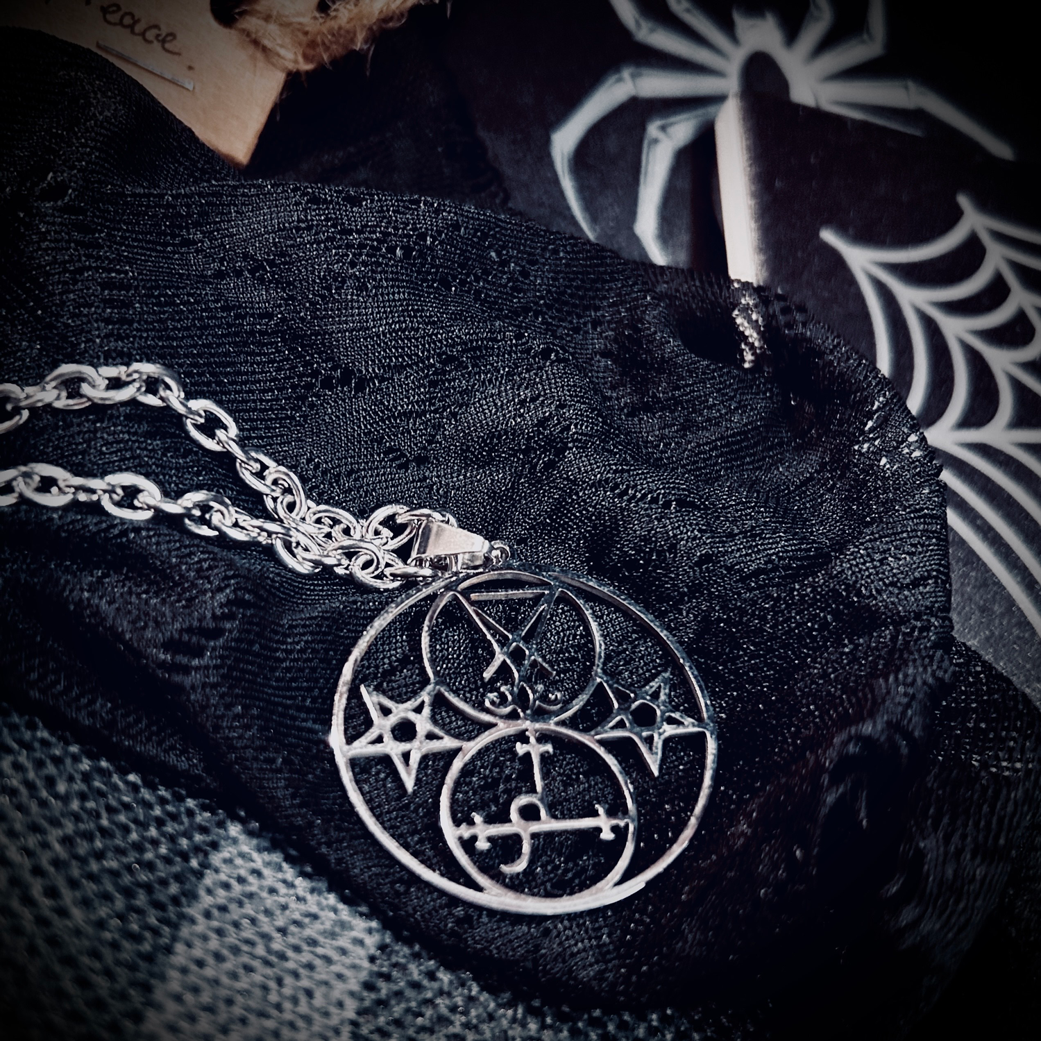 Seal of Solomon Goetia Sigil Necklace