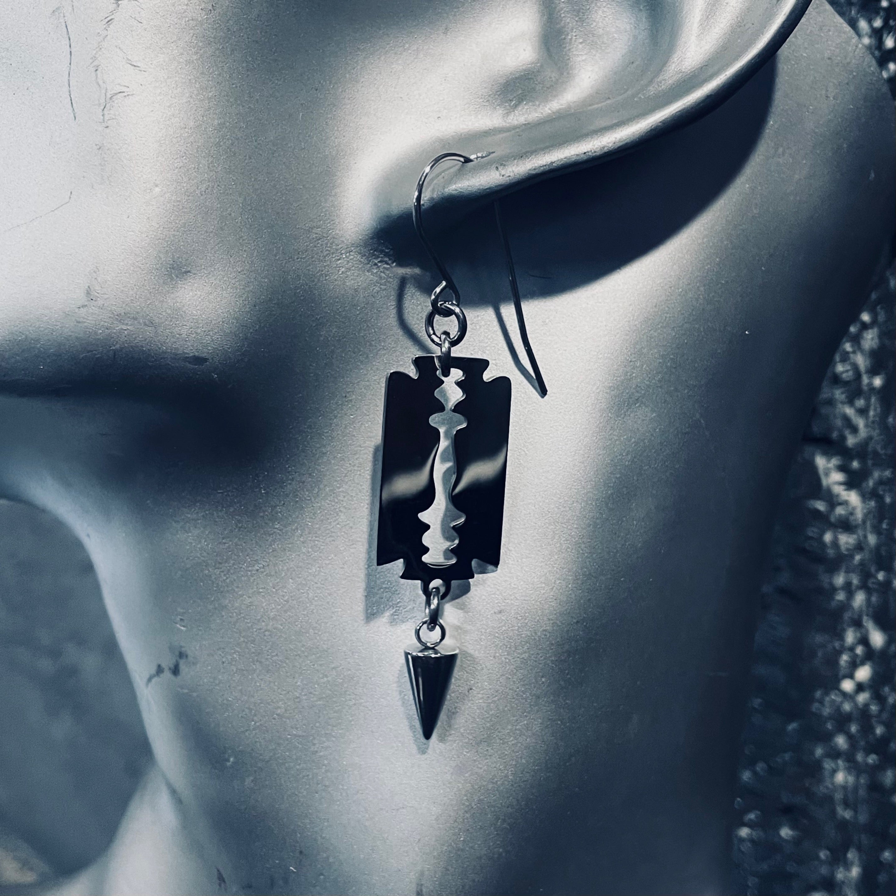Dangerous Beauty Earrings
