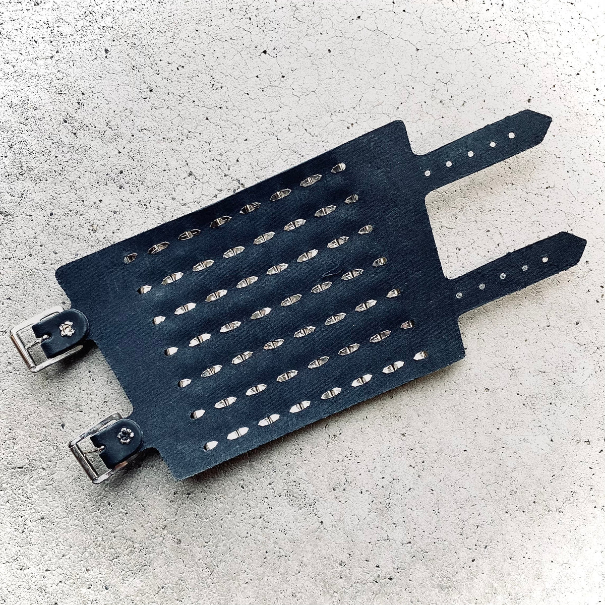 Hellion Gauntlet Studded Leather