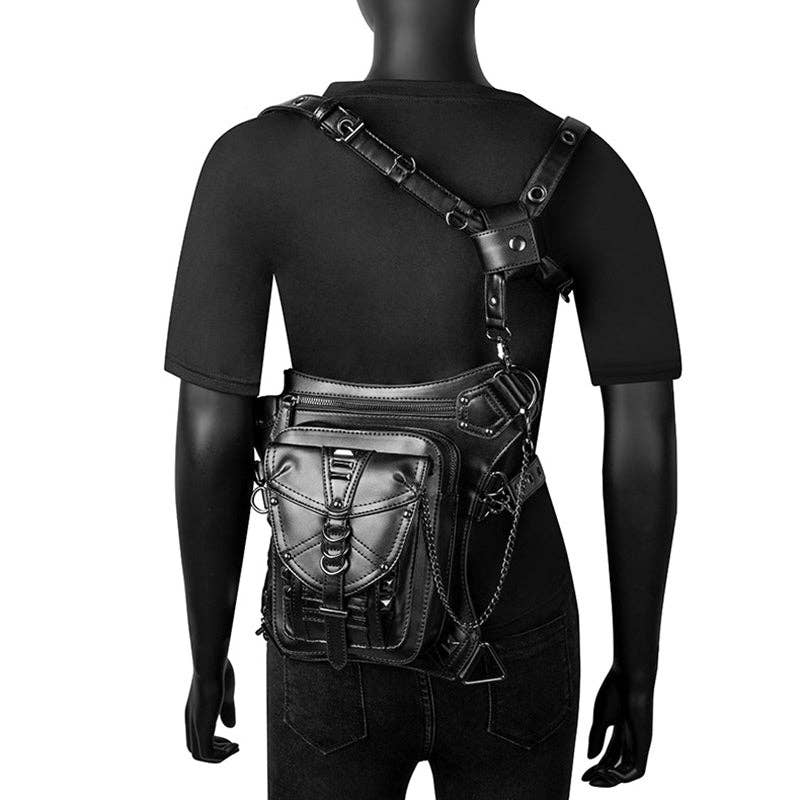 Punk Style Rivet Chain Bag: Black