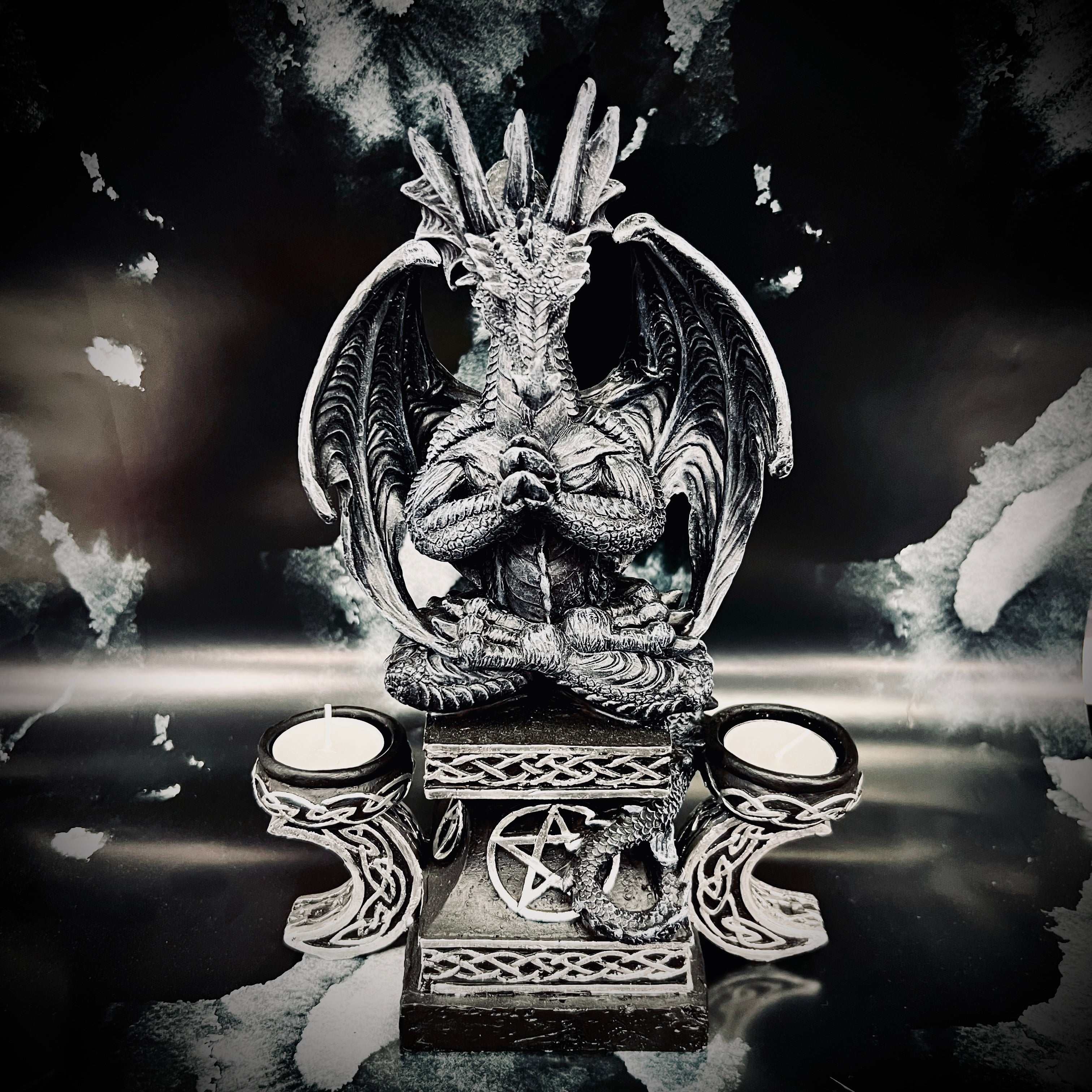 Quiescence Dragon Candle Holder