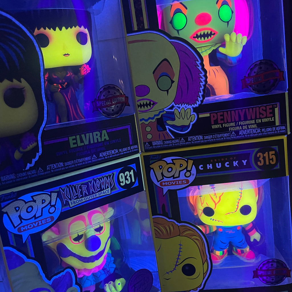 Killer Klowns Jumbo Black Light Pop!