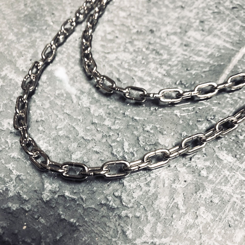 Trouble Accessory Chain