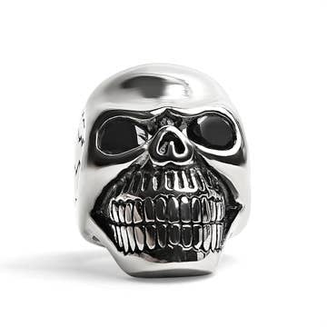 Odious Bleak Cracked Skull Ring