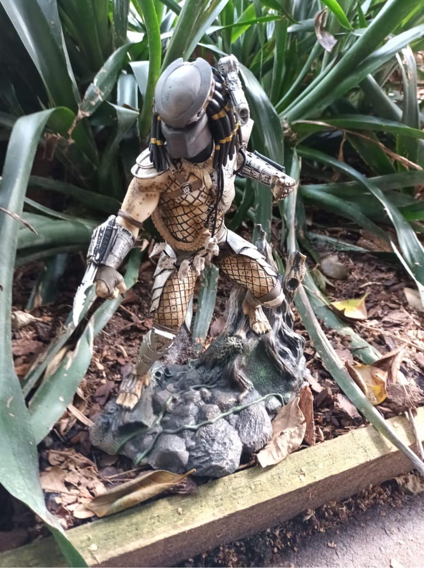 Classic Predator Gallery PVC Figure