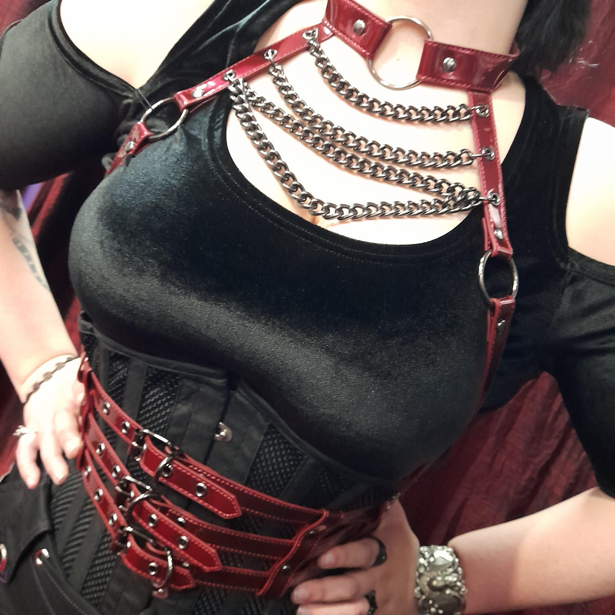 Slamming Tunes Cherry Bomb Harness