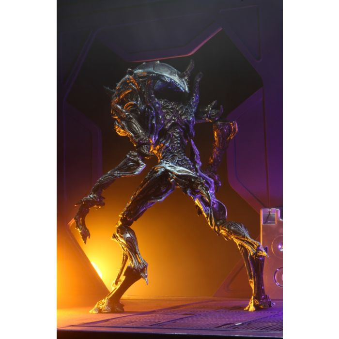 ALIENS Rhino Alien V2 7" Ultimate Figure