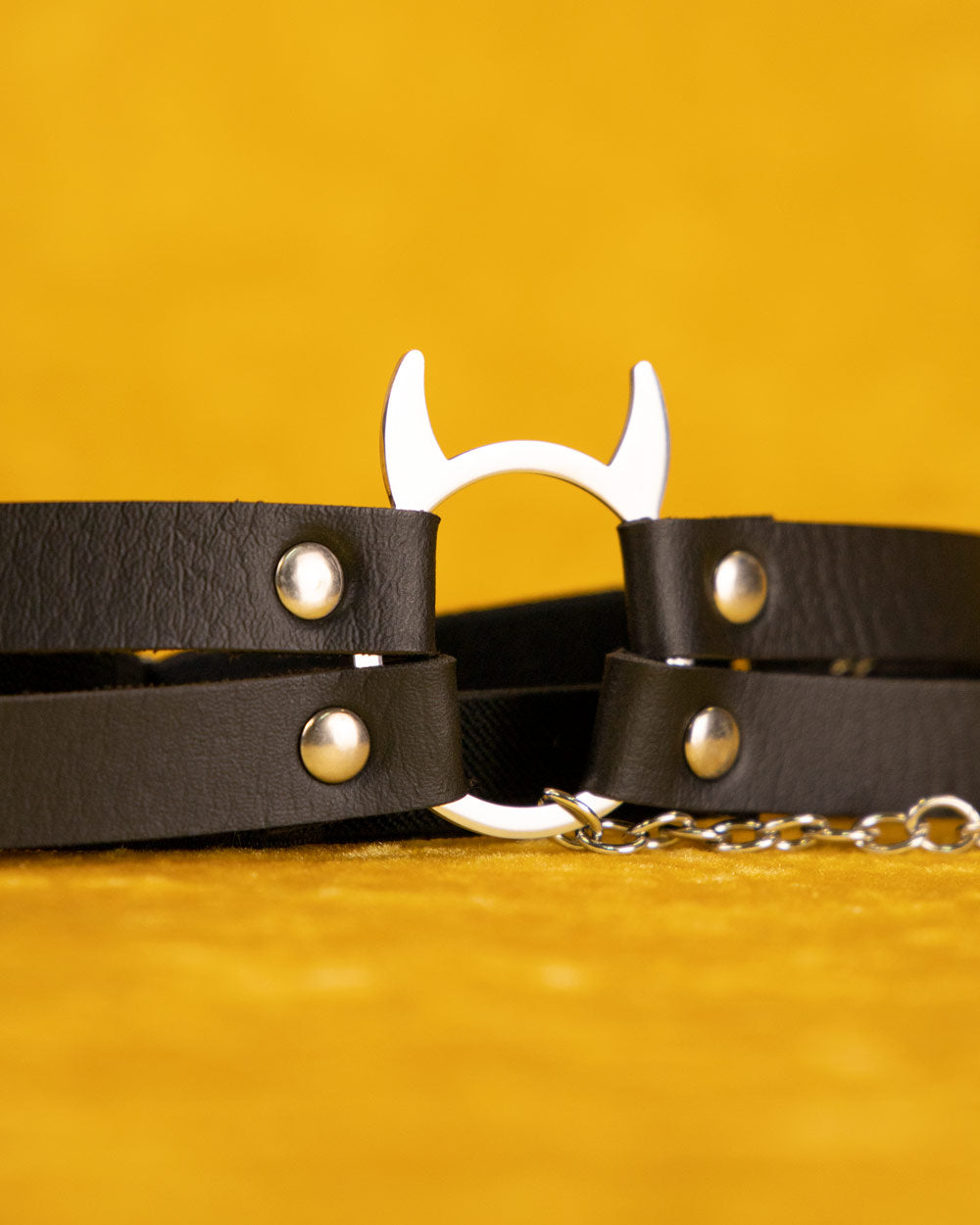 Demonic Temptation Leg Garter