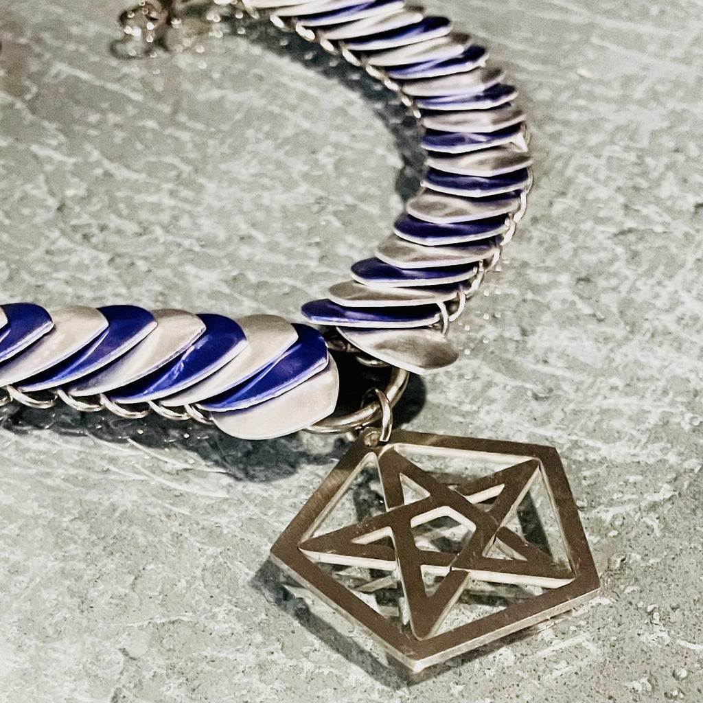 Draco's Midnight Witch Scale Collar
