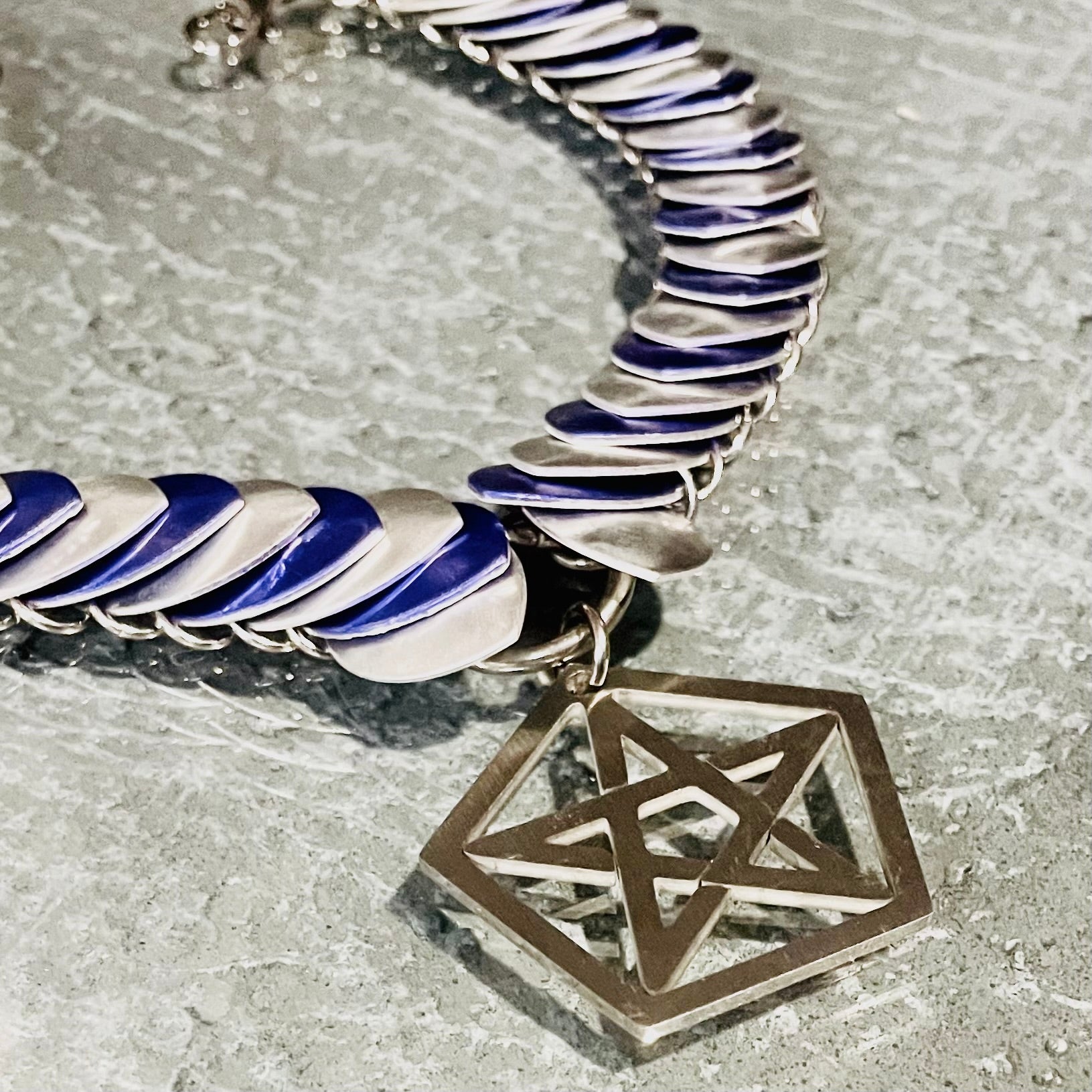 Draco's Midnight Witch Scale Collar