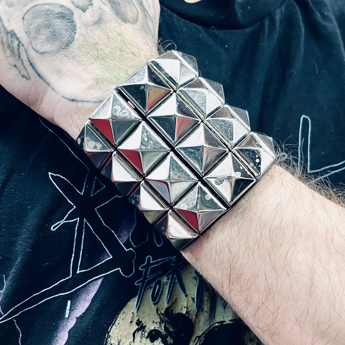 Grifter Pyramid Cuff