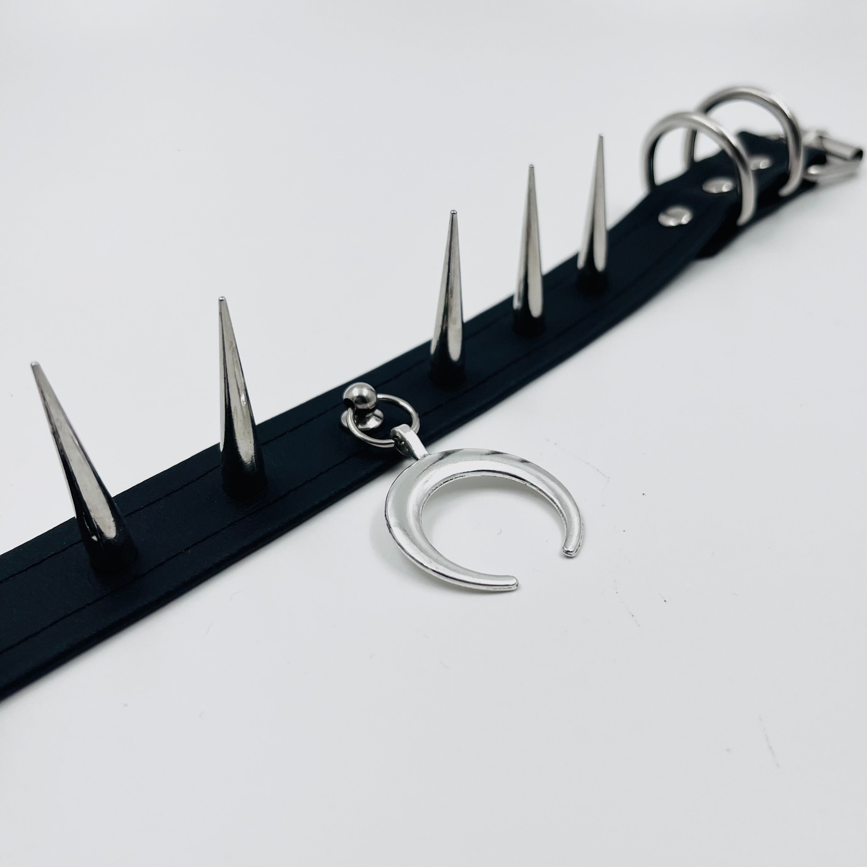 Ganymede Night Collar