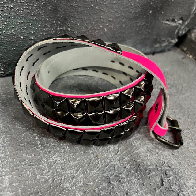 Deuce Studded Hot Pink Leather Belt (X/Large)