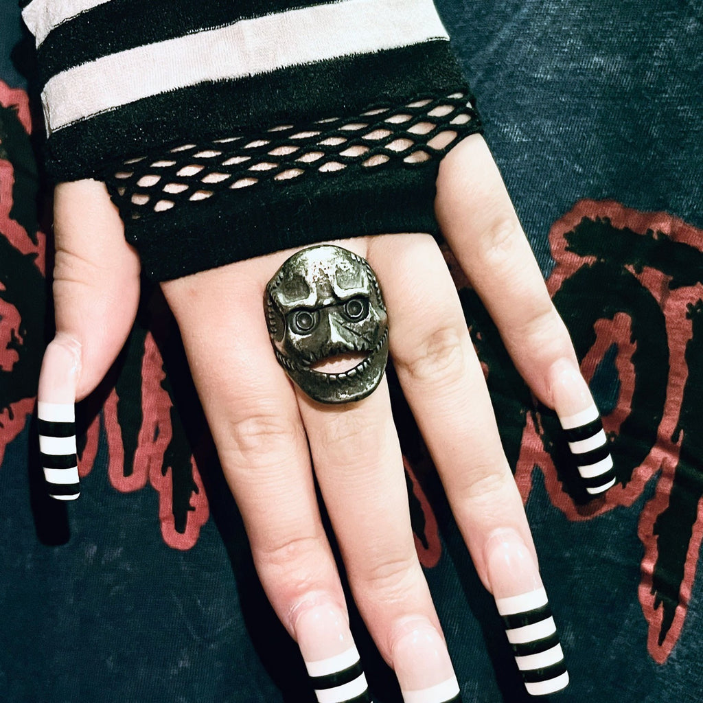 Heretic Ring