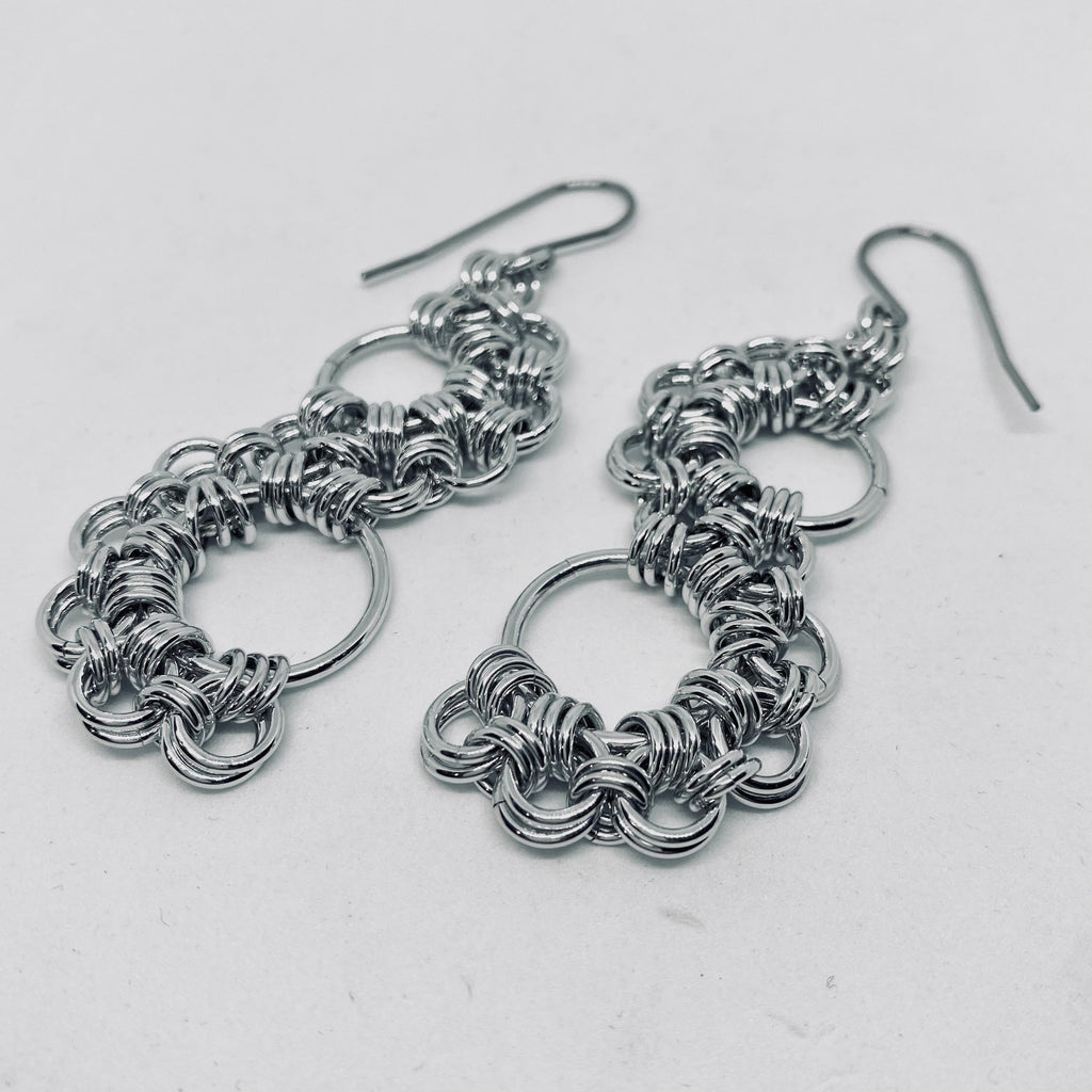 Symmetry Lace Bonds Earrings