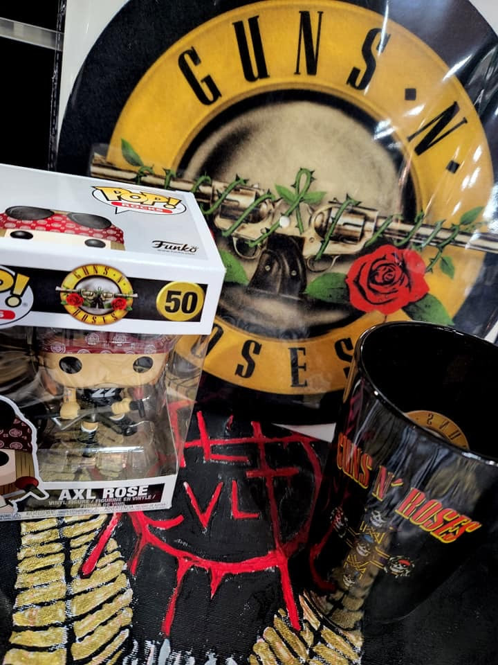 GUNS N ROSES (GnR) Logo Coloured Large Glass