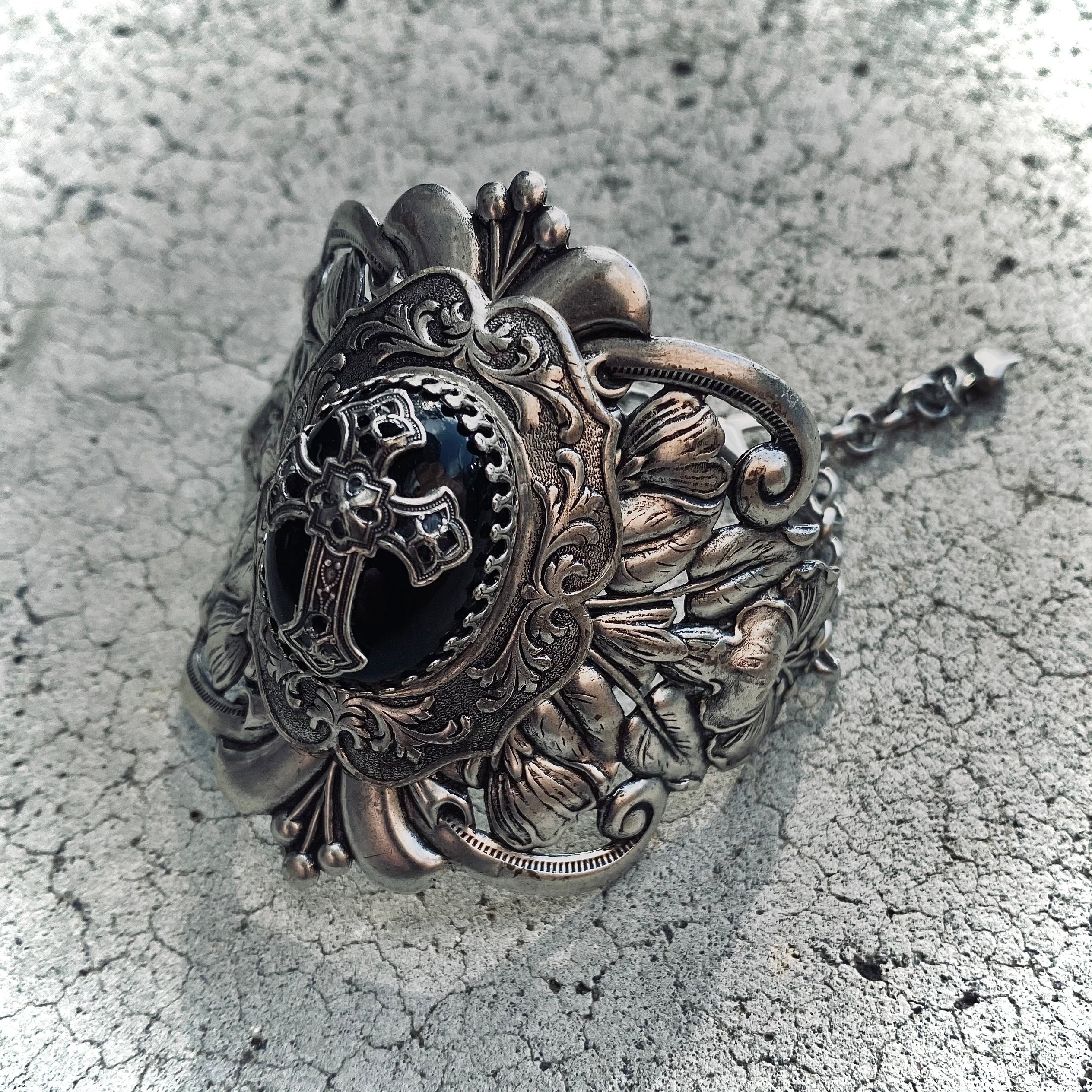 Blaspheme Filigree Wrist Cuff