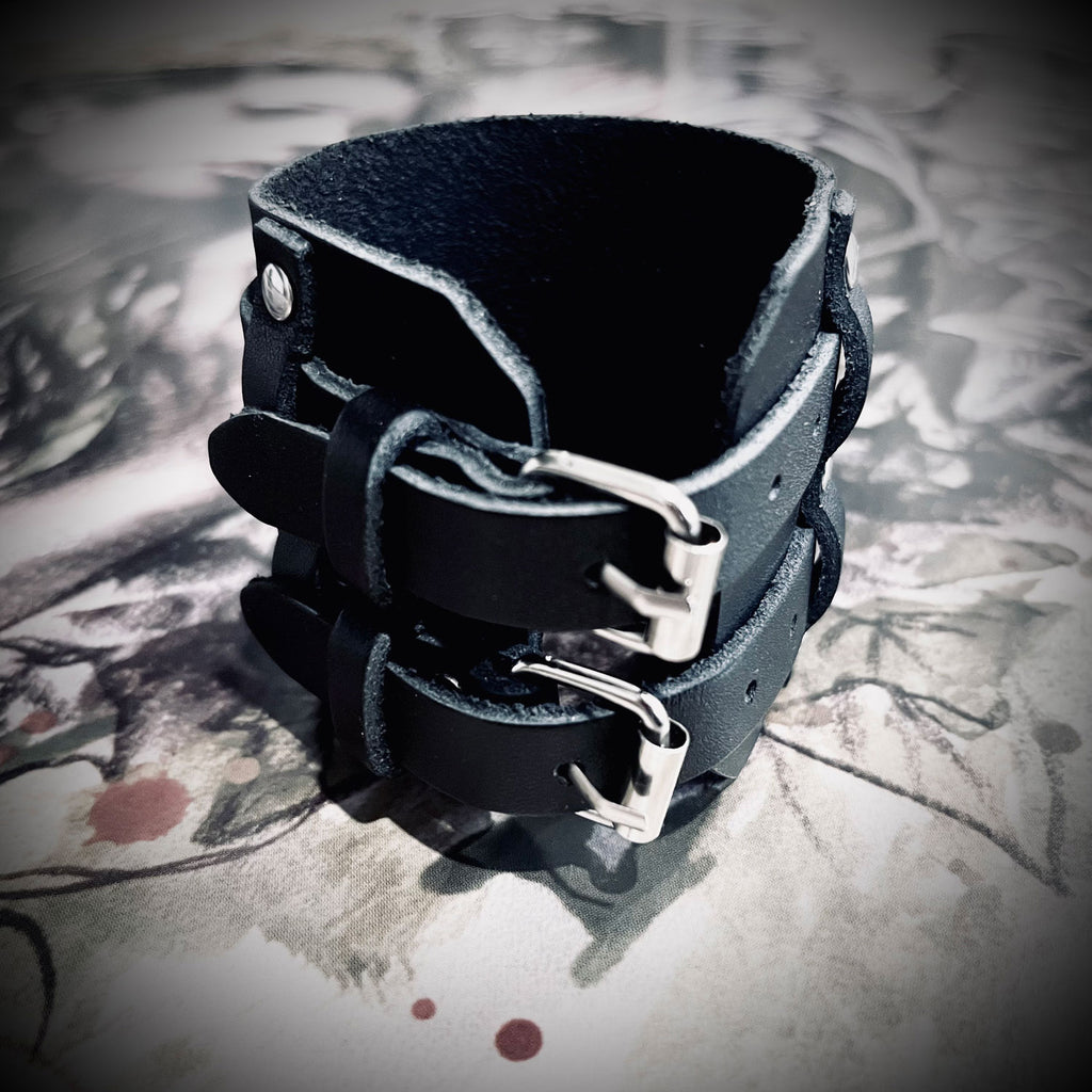 Quandary Wrist Cuff