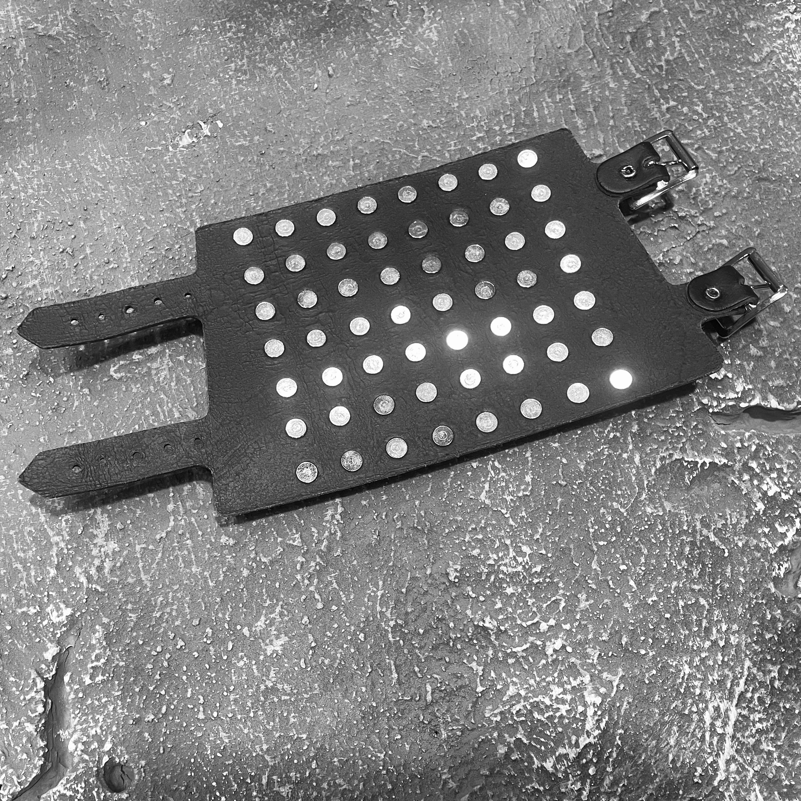 Sentinel Spike Gauntlet