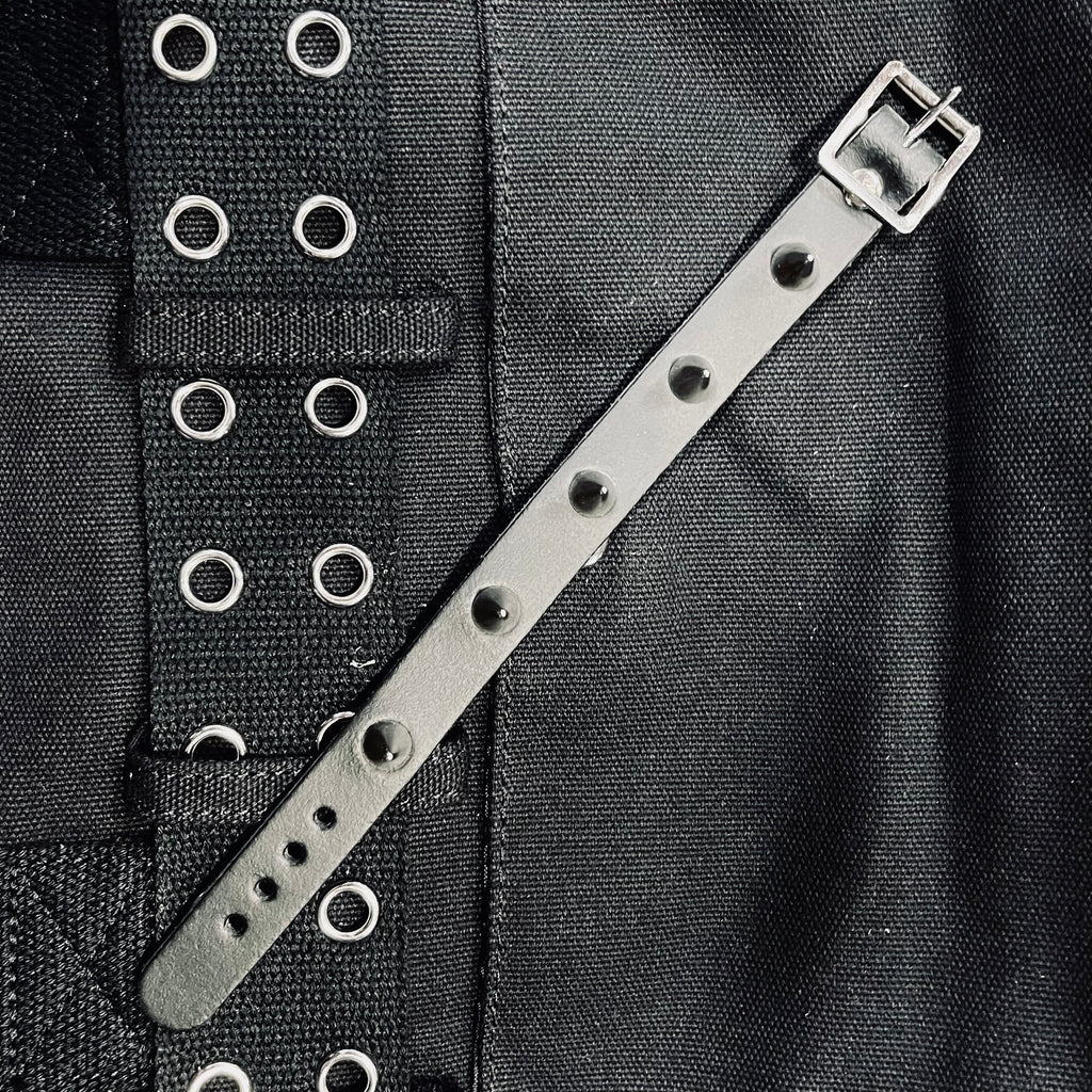 Howler Spike Cuff