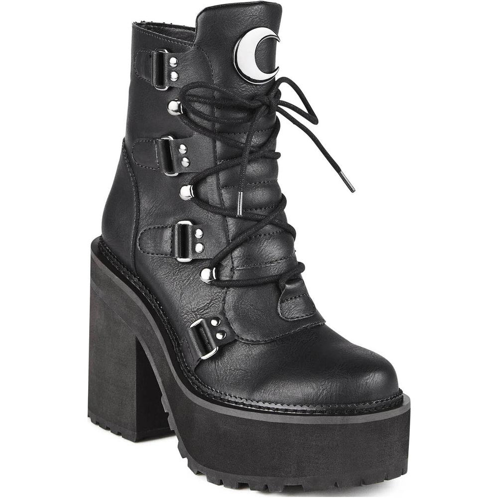 Broom Rider Boots