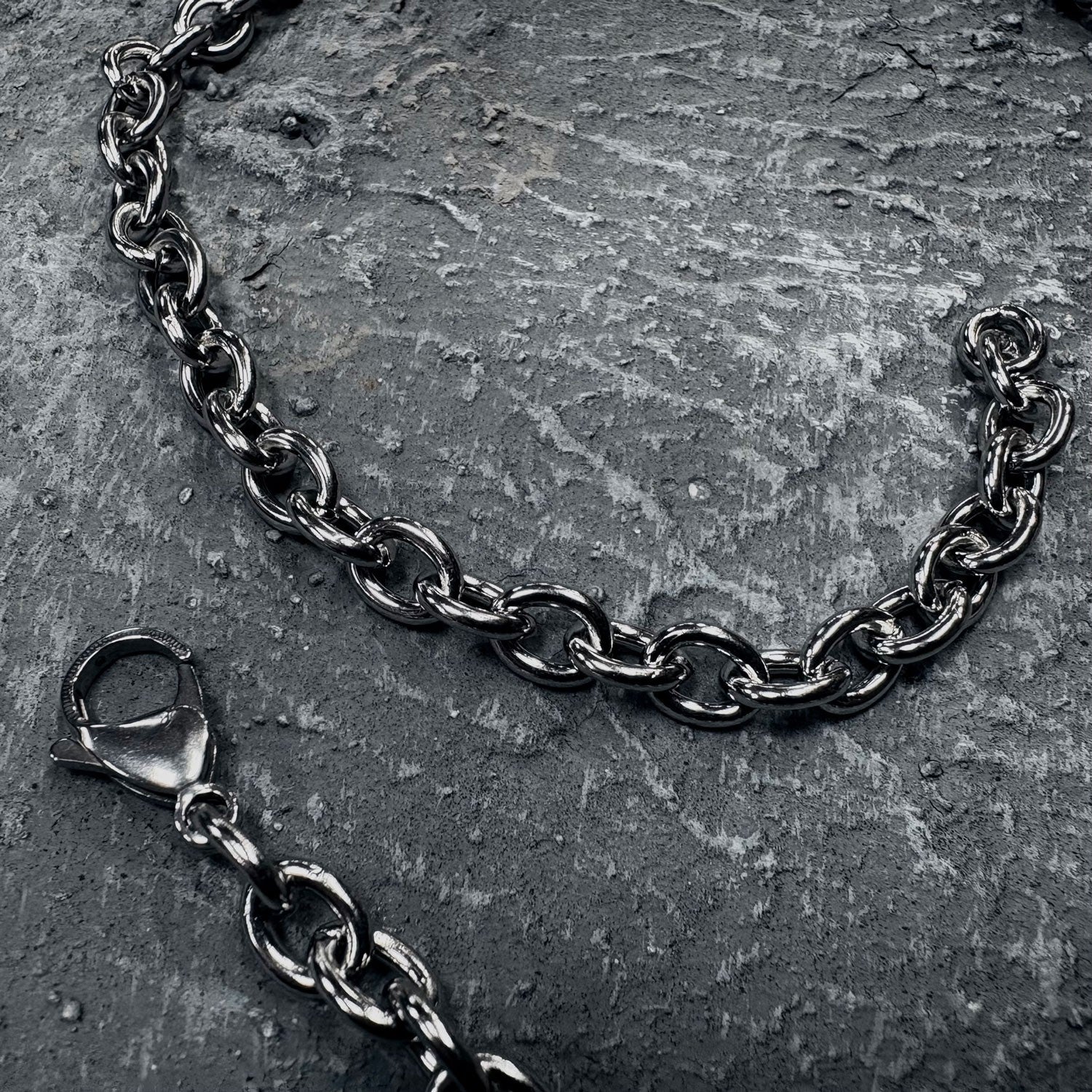Hell Hound Choker