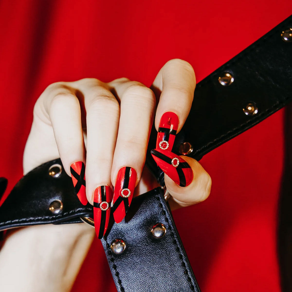 Bound Nailz