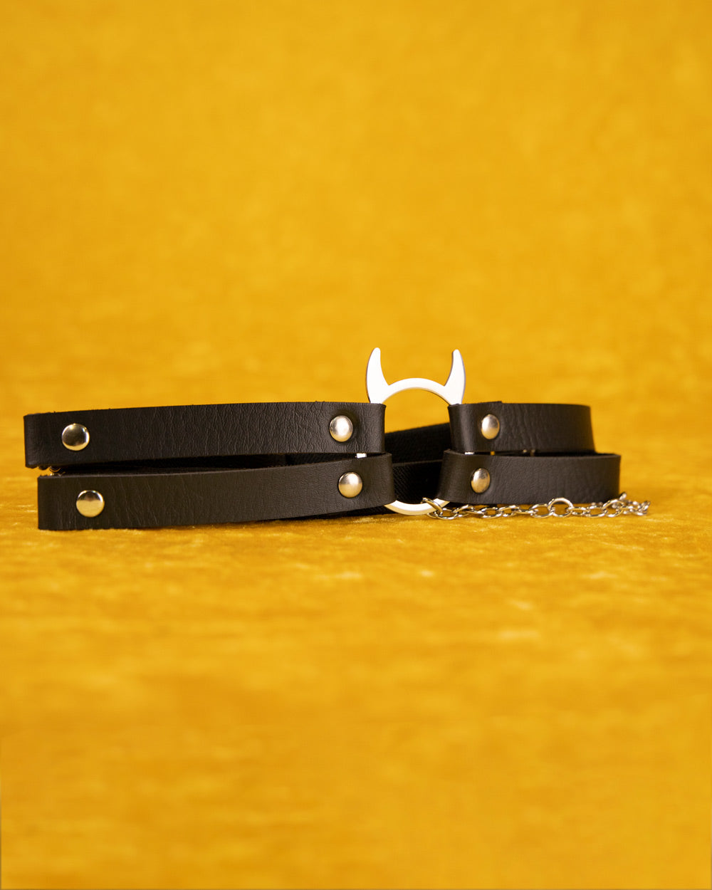 Demonic Temptation Leg Garter