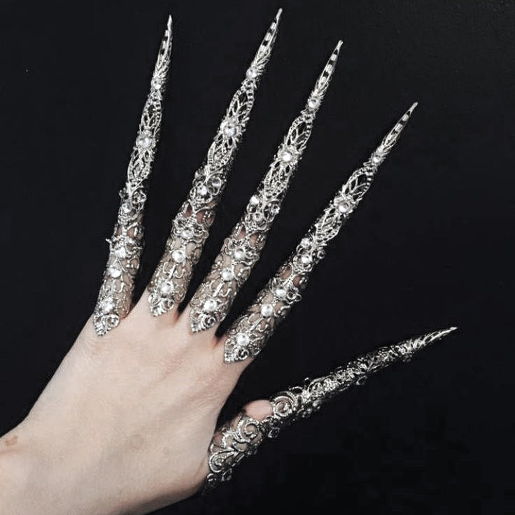 Macabre Masquerade Finger Claws