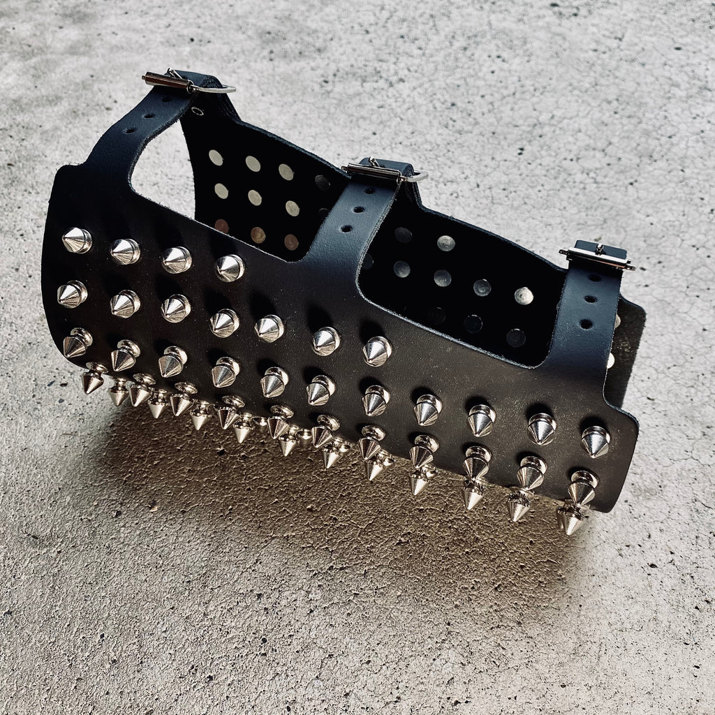 Executioner Spike Gauntlet