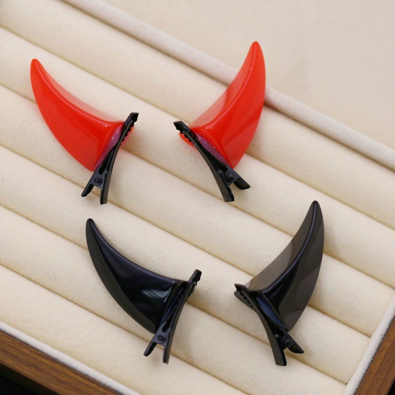 Infernal Horn Hair Clips, Red, crescent devil horn hair clips
